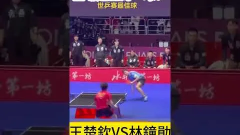 C罗深情探访病中球迷，温馨互动见证真挚情谊